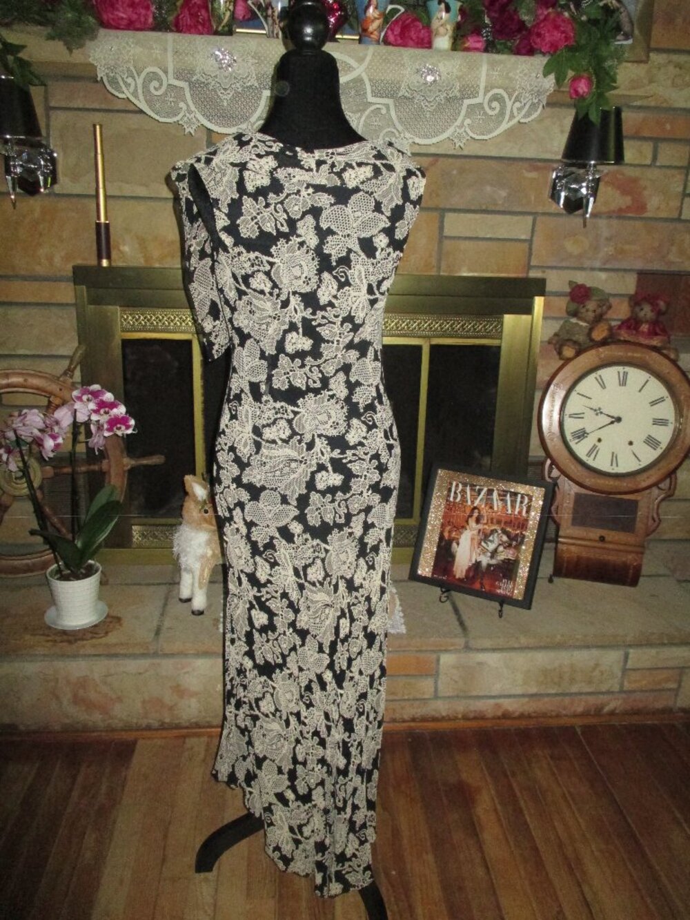 Lace Look Dress - Picture 3 of 10